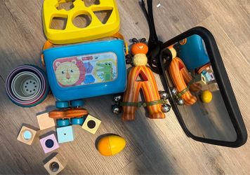 Baby/Toddler Toy Lot – Fisher-Price & Montessori Wooden Educational Toys & baby seat mirror