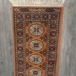 vintage Couristan rug