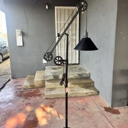 Industrial Pulley Floor Lamp