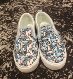 Disney Stitch Slip-on Shoes. Youth. (NEW)
