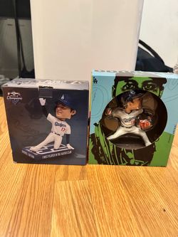 TRADE Ohtani Bobbleheads