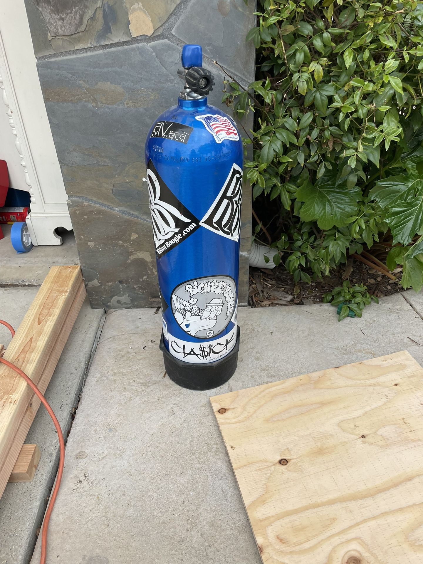 Catalina scuba tank
