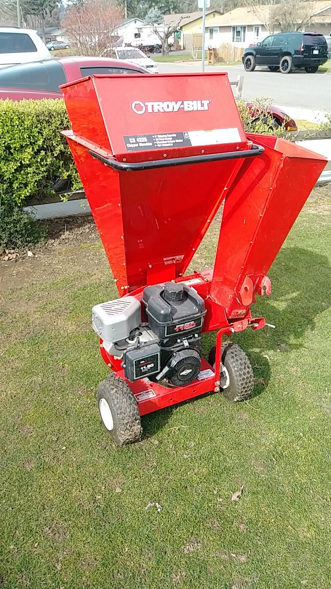 TROYBILT CS 4325 CHIPPER SHREADDER for Sale in Auburn, WA OfferUp