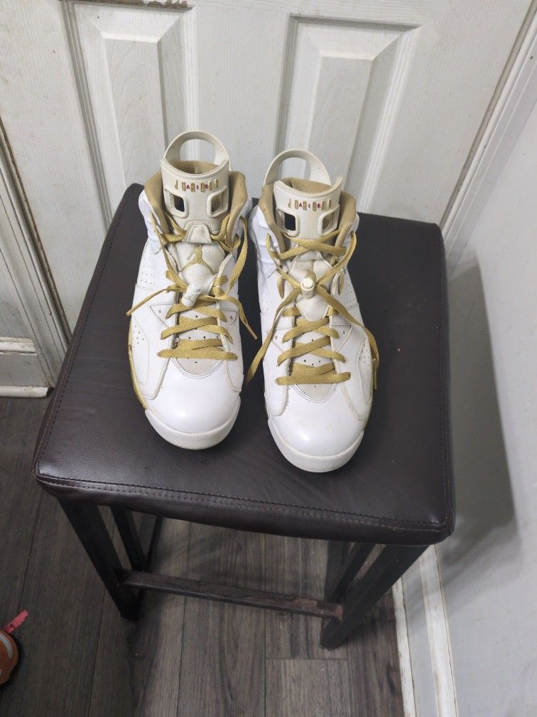 Air Jordan Retro 7s Golden Moments