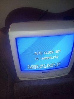 Panasonic PV-C1350W 13” CRT TV/VCR AM/FM Combo Retro Gaming TV TESTED *READ*