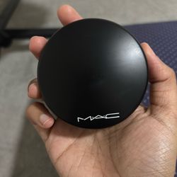 MAC Mineralize Skinfinish Natural Face Powder Medium Golden