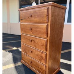 5 Drawer Dresser