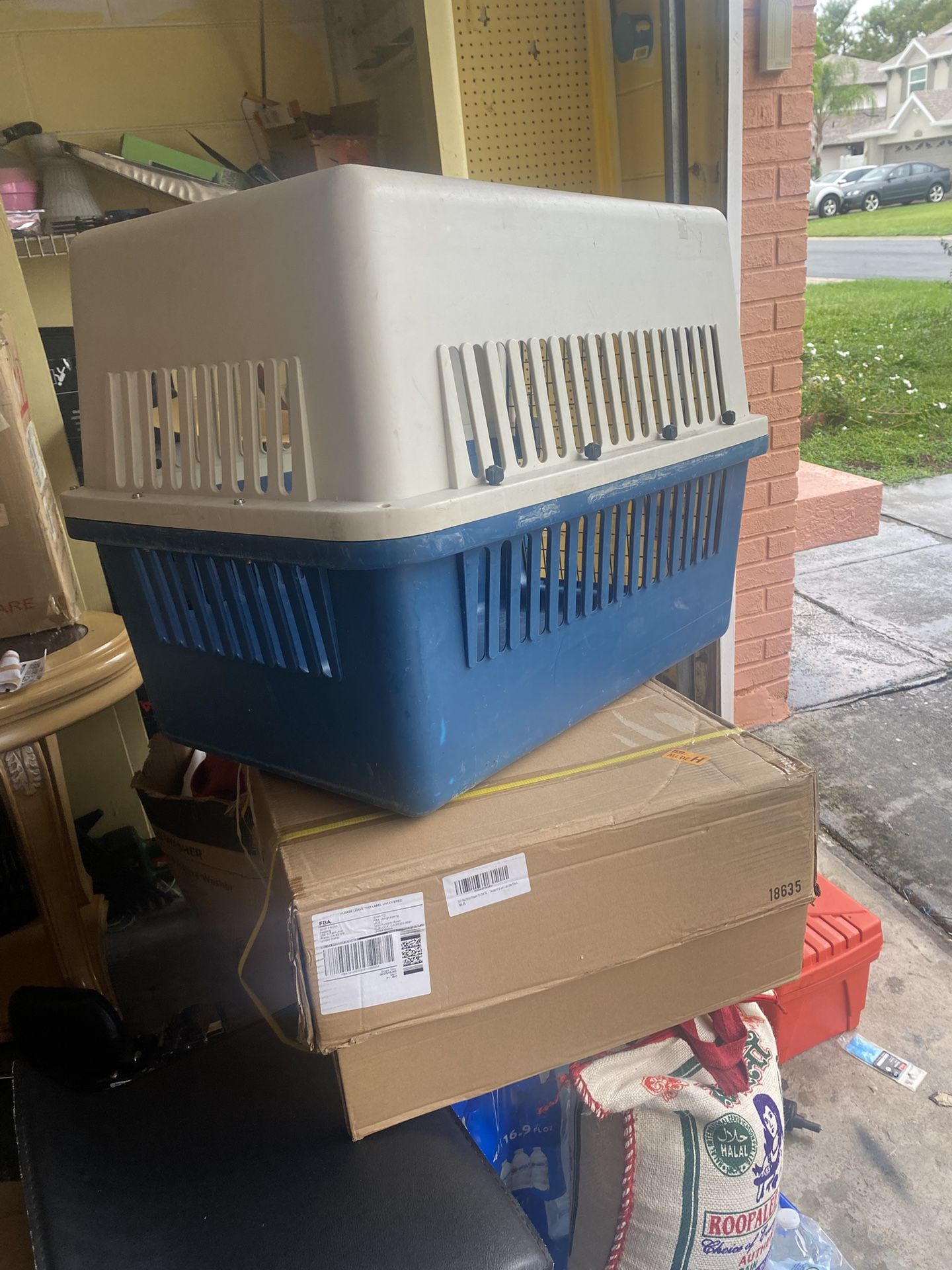 Medium Pet Carrier 