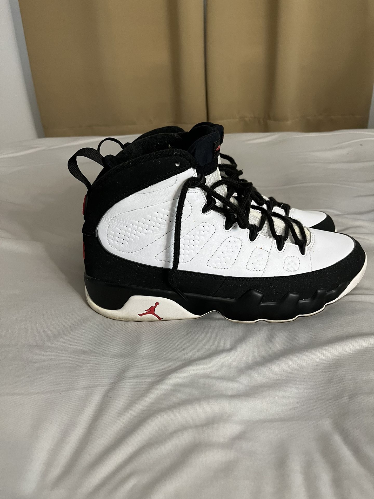 jordan 9s space jam