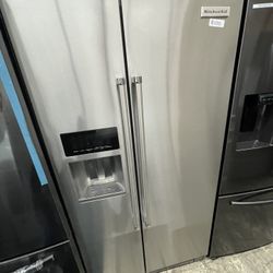 Kitchen Aid Side By Side In Stainless Steel Used 