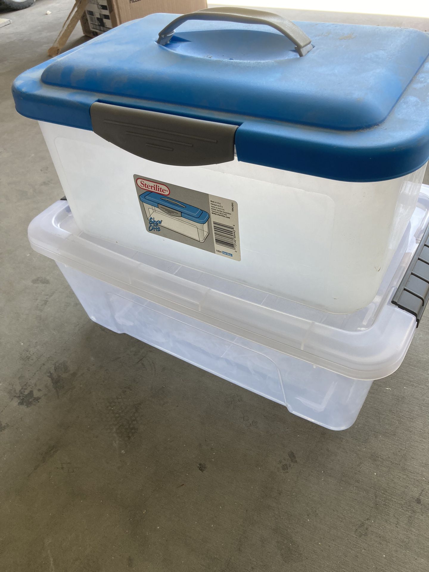 70 Gal. Tough Storage Tote with Wheels in Black with Yellow Lid for Sale in  Scottsdale, AZ - OfferUp