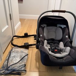 Nuna PIPA rx Infant Car Seat + Rain Cover