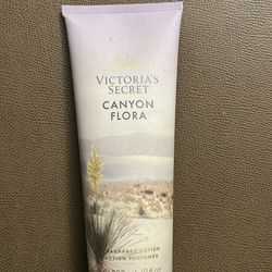 Victoria’s Secret Canyon Flora Lotion – 8 oz (New)