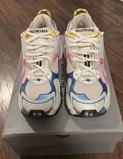 Balenciaga runners, size 39