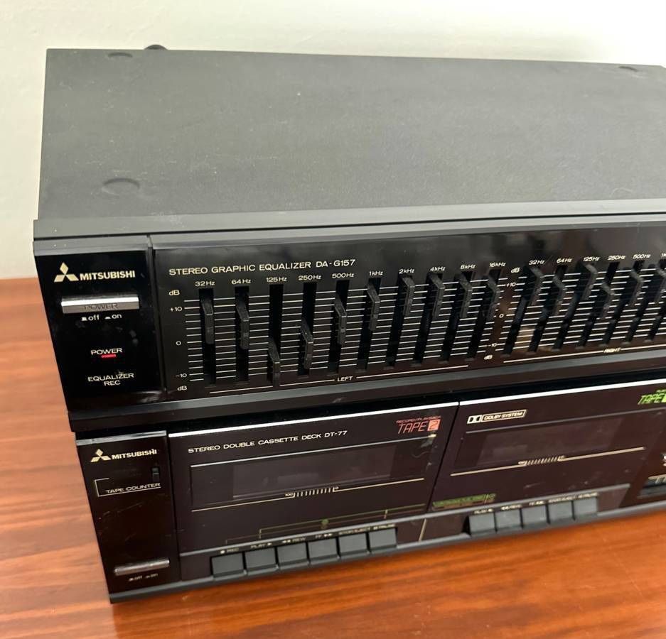 Vintage Mitsubishi Stereo Double Cassette Deck DT-77 And Stereo Graphic Equalizer DA-G157 Working Combo