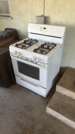 Frigidaire stove