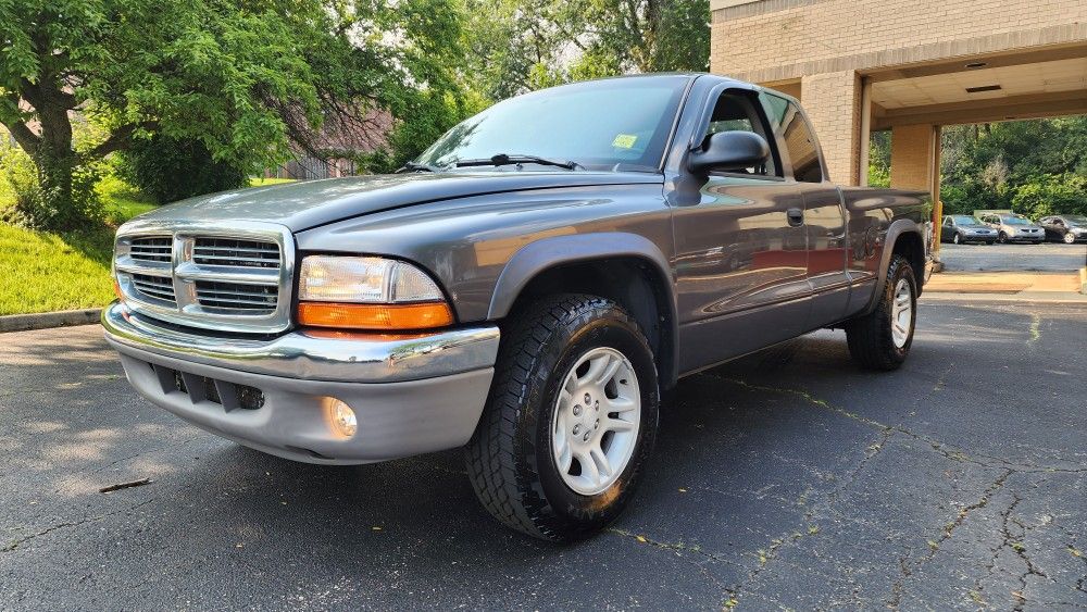 2004 Dodge Dakota