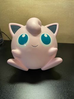 Pokemon jigglypuff figurine