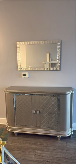 Buffet Accent Table
