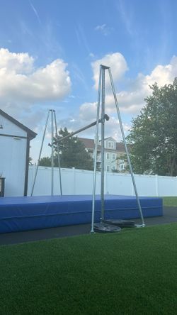 Large Gymnastics Mat And Bar