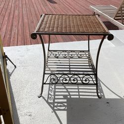 Wrought Iron End Table With Raton