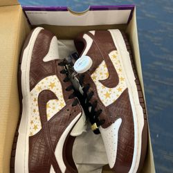Supreme Dunks 
