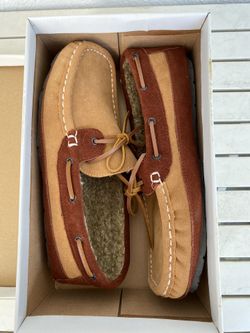 Men Minnetonka Moccasins Size 11