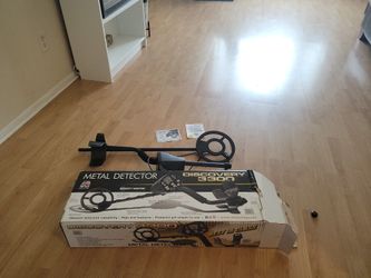 Metal Detector Discovery 3300