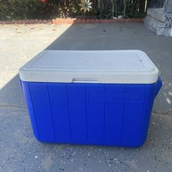 Coleman Cooler Picnic Model 5277 Camping Sports Fishing used Good Condition