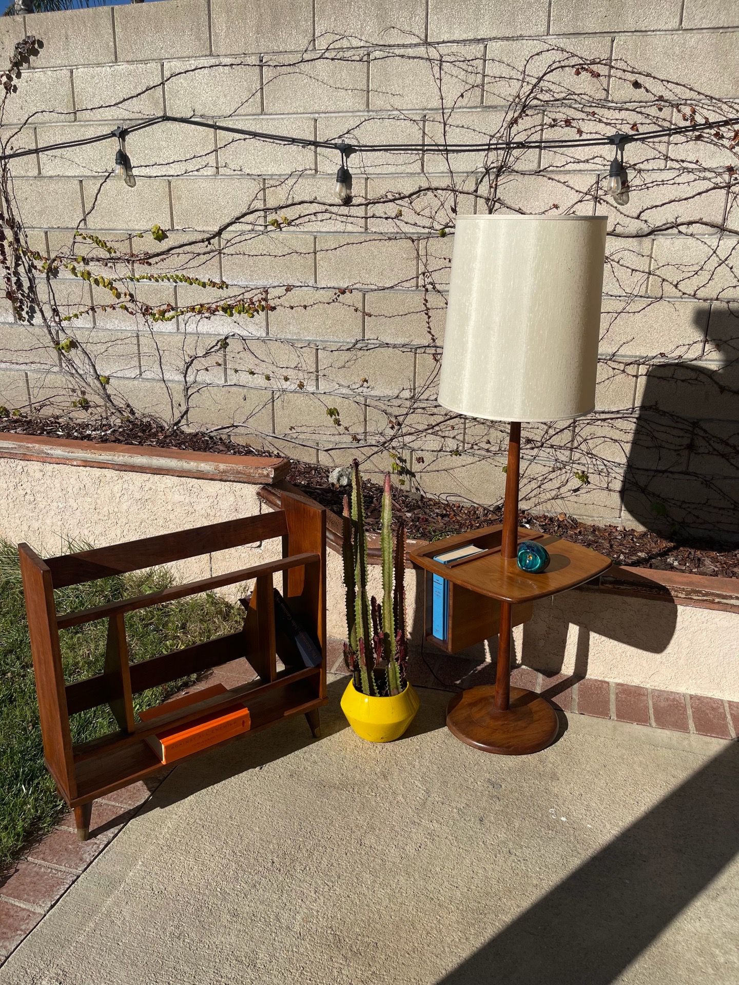 1960’s Mid-Century Floor Lamp with Removable Book Tray by Laurel