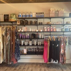 Interchangeable Retail Racks 