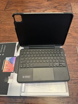 iPad Air- Wireless Keyboard Trackpad Case