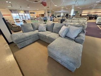 🍒CASSELBURY CEMENT 2-PIECE RAF CHAISE SECTIONAL