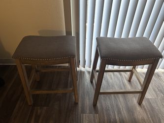 2 BEAUTIFUL Barstools with Grey Padded Seating 
