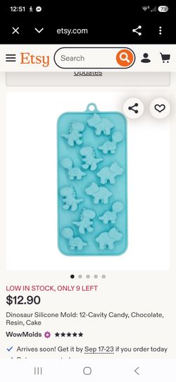 Dinosaur silicone candy/chocolate mold used 1x
