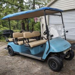 Ez Go. Gas  6 Seater Golf Cart.  2003