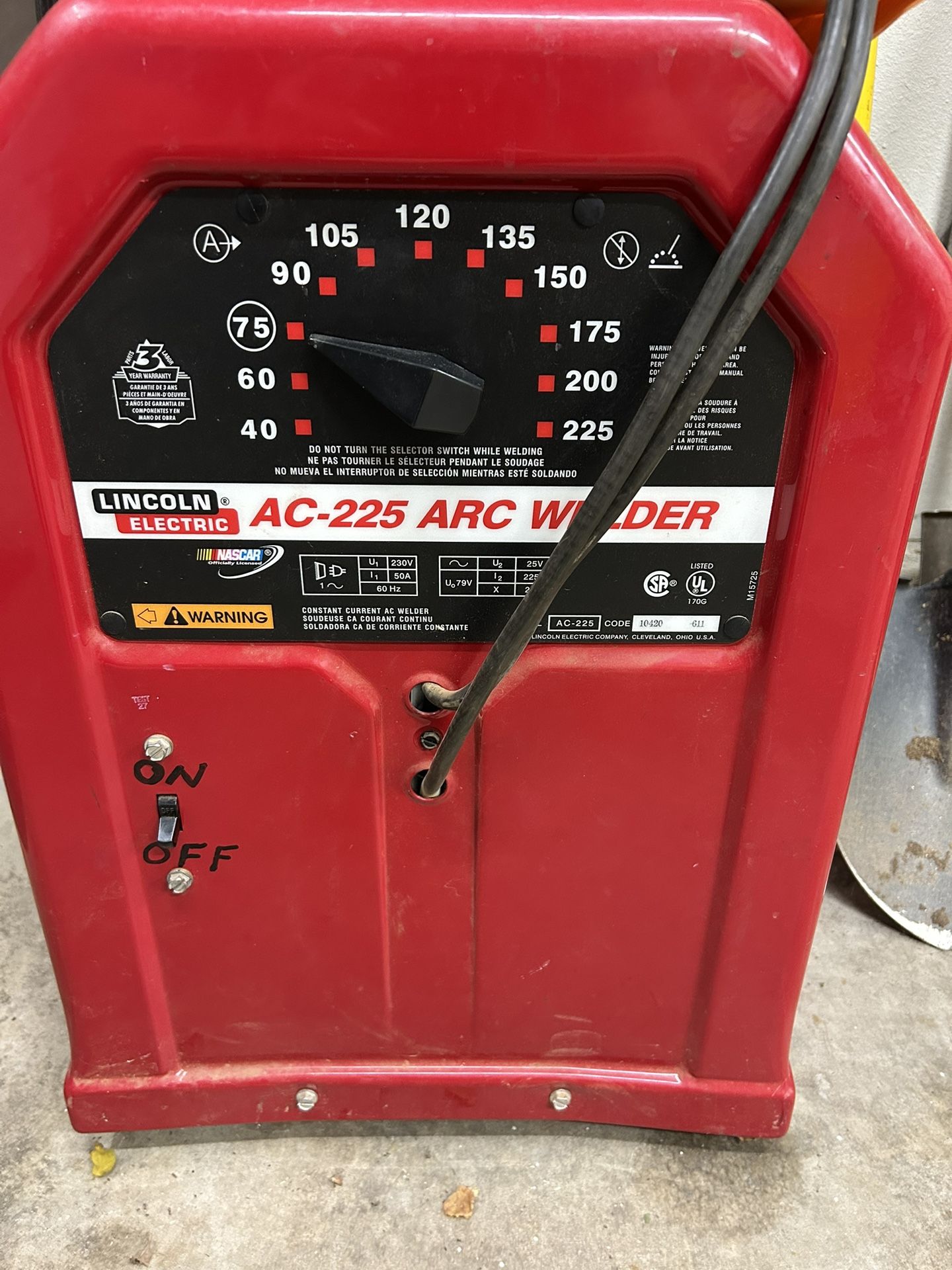Lincoln Electric AC-225 Arc Welder with Dolly