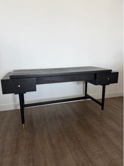 COCO REPUBLIC DESK