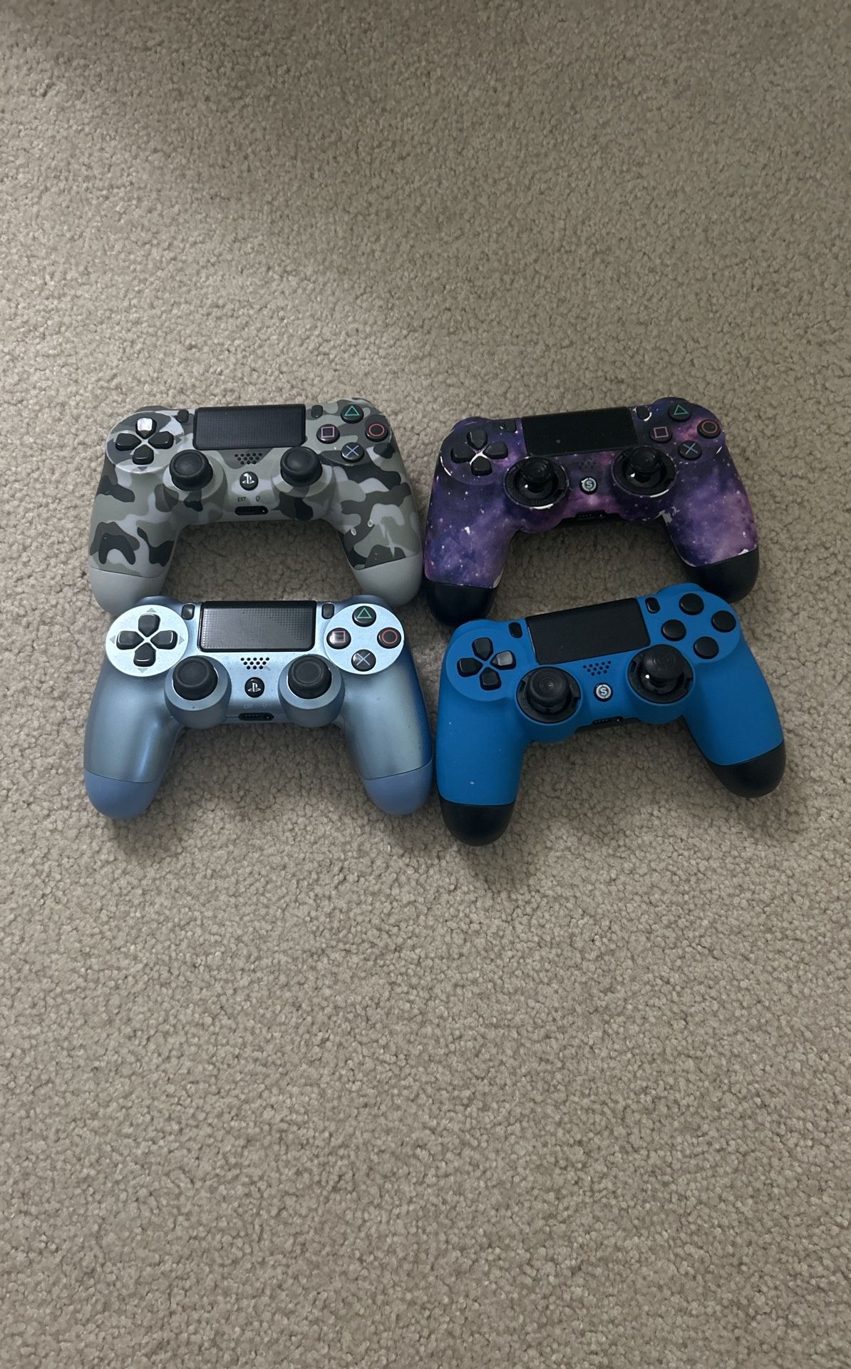 PlayStation 4 Controller(s)