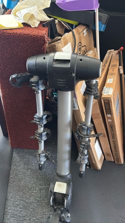 Thule. - 4 Bikes Hitch