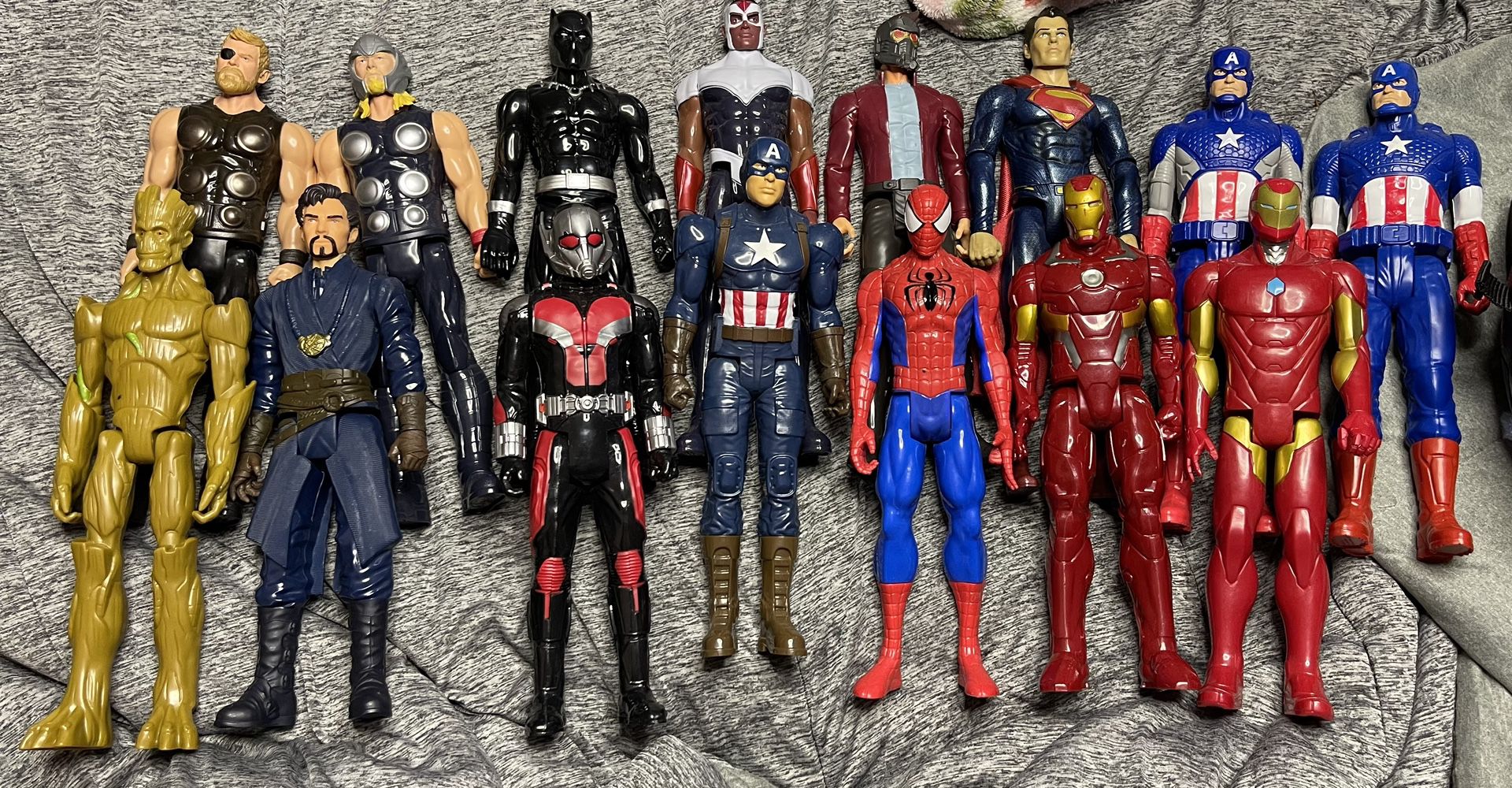 15 Superhero Action Figures