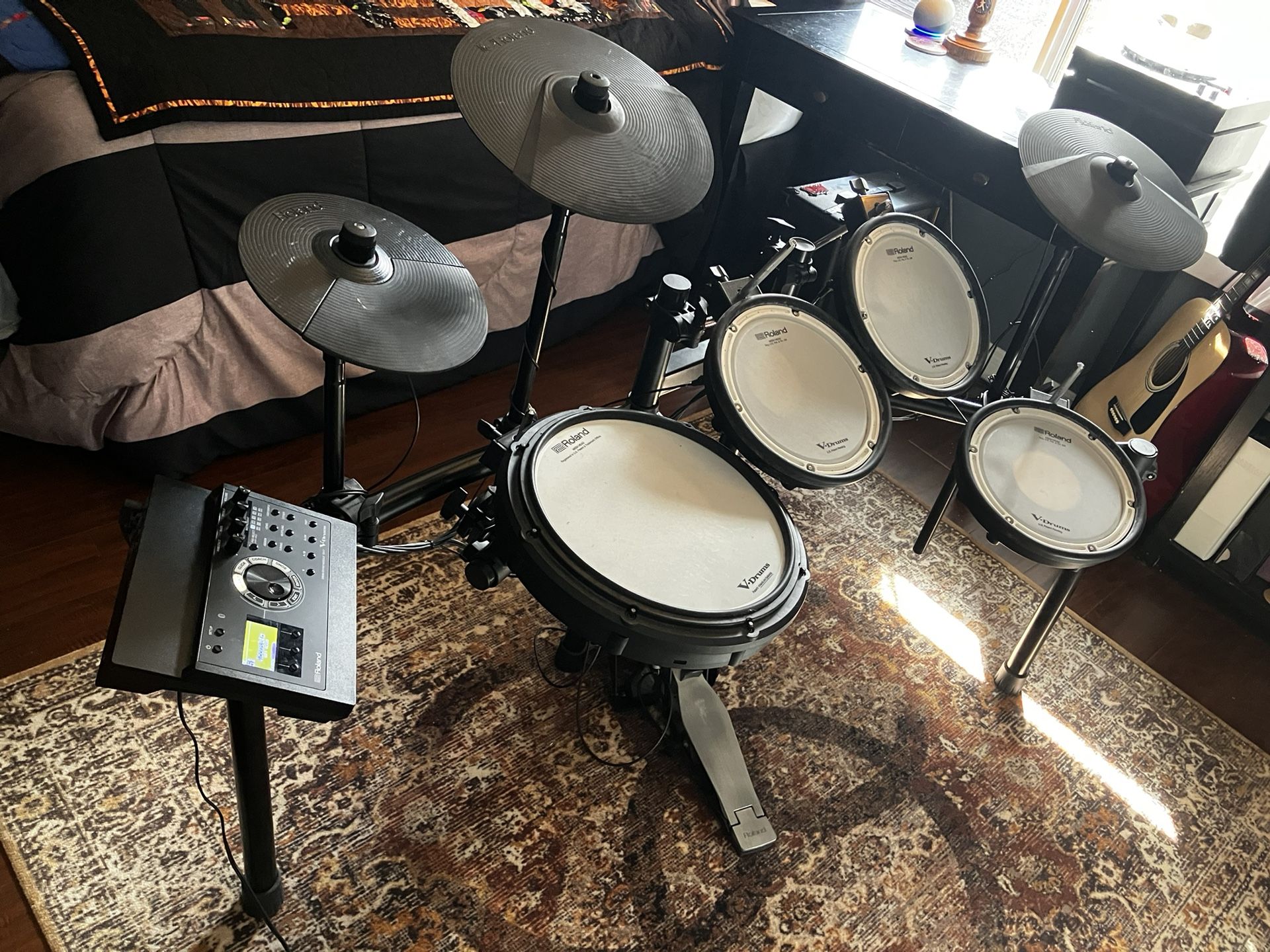 Roland Bluetooth Electronic Drum Set TD17KV