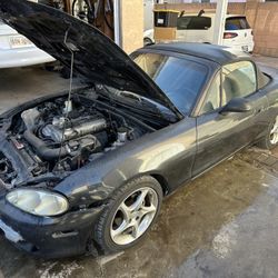 2001 Mazda Miata NB2 Part Out 