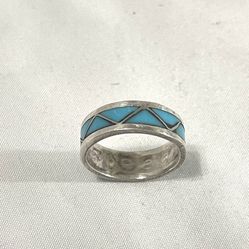 Vintage Silver Turquoise Ring. Size 6.