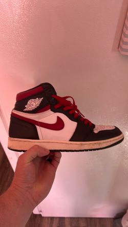 Jordan 1 gym red sz 10