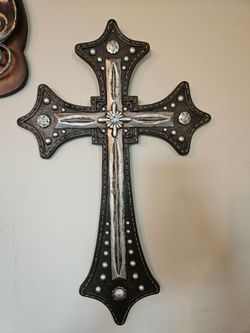 Decorative wall cross