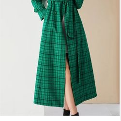 Xiaolizi

Women Green Plaid Wool Coat 3992