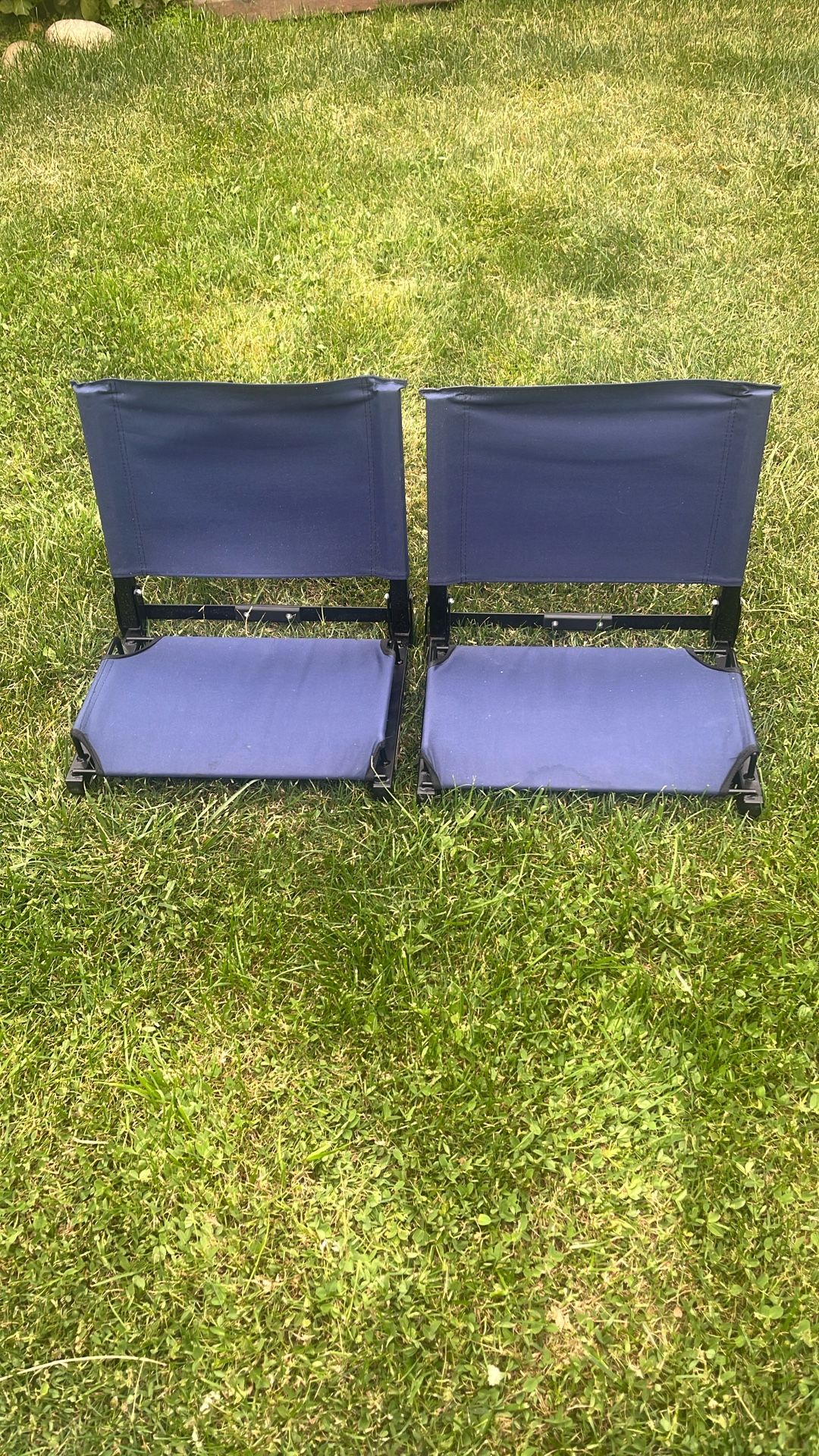 Stadium Seats 2 for 20$ OBO