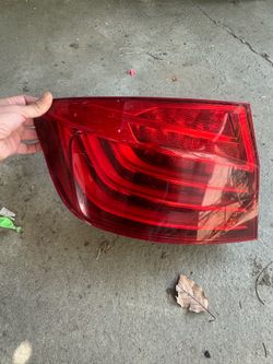 F10 left tail light cracked