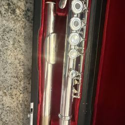 Gemeinhardt Flute Silver  Good Condition